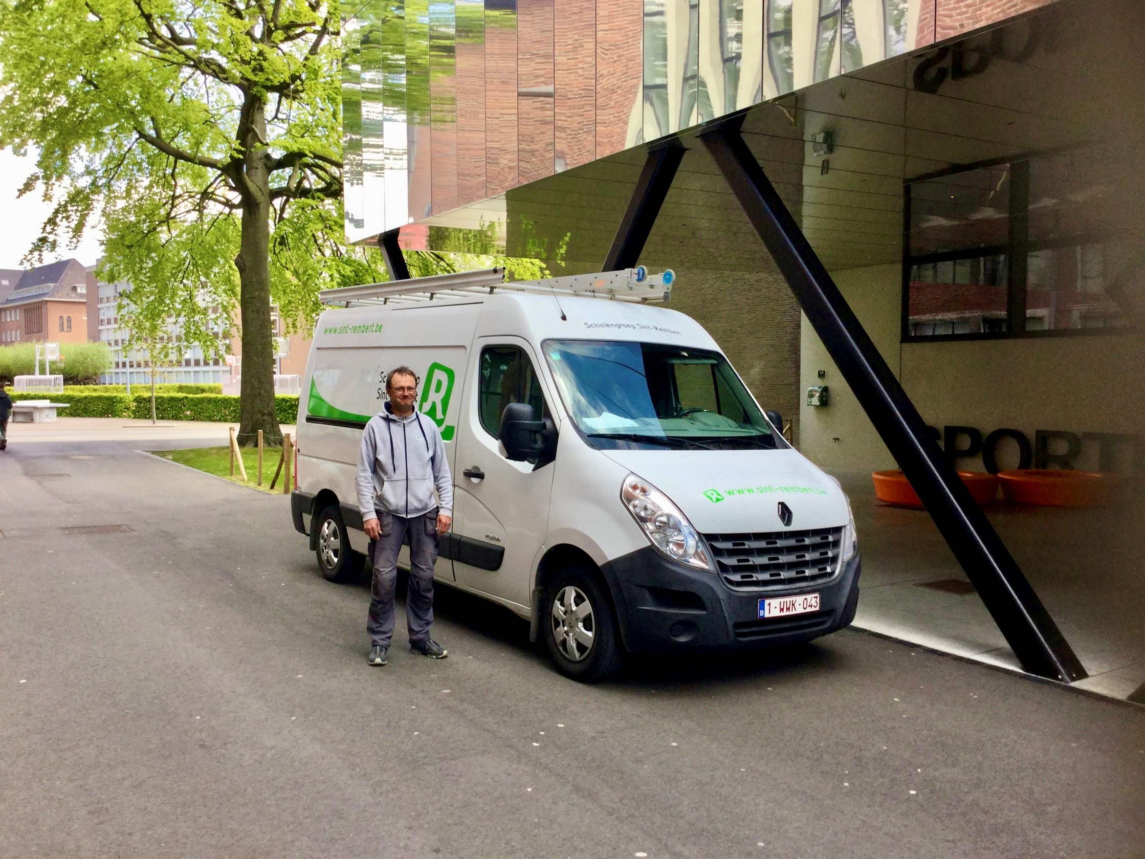 GPS Car Tracker Saint-Rembert School Group